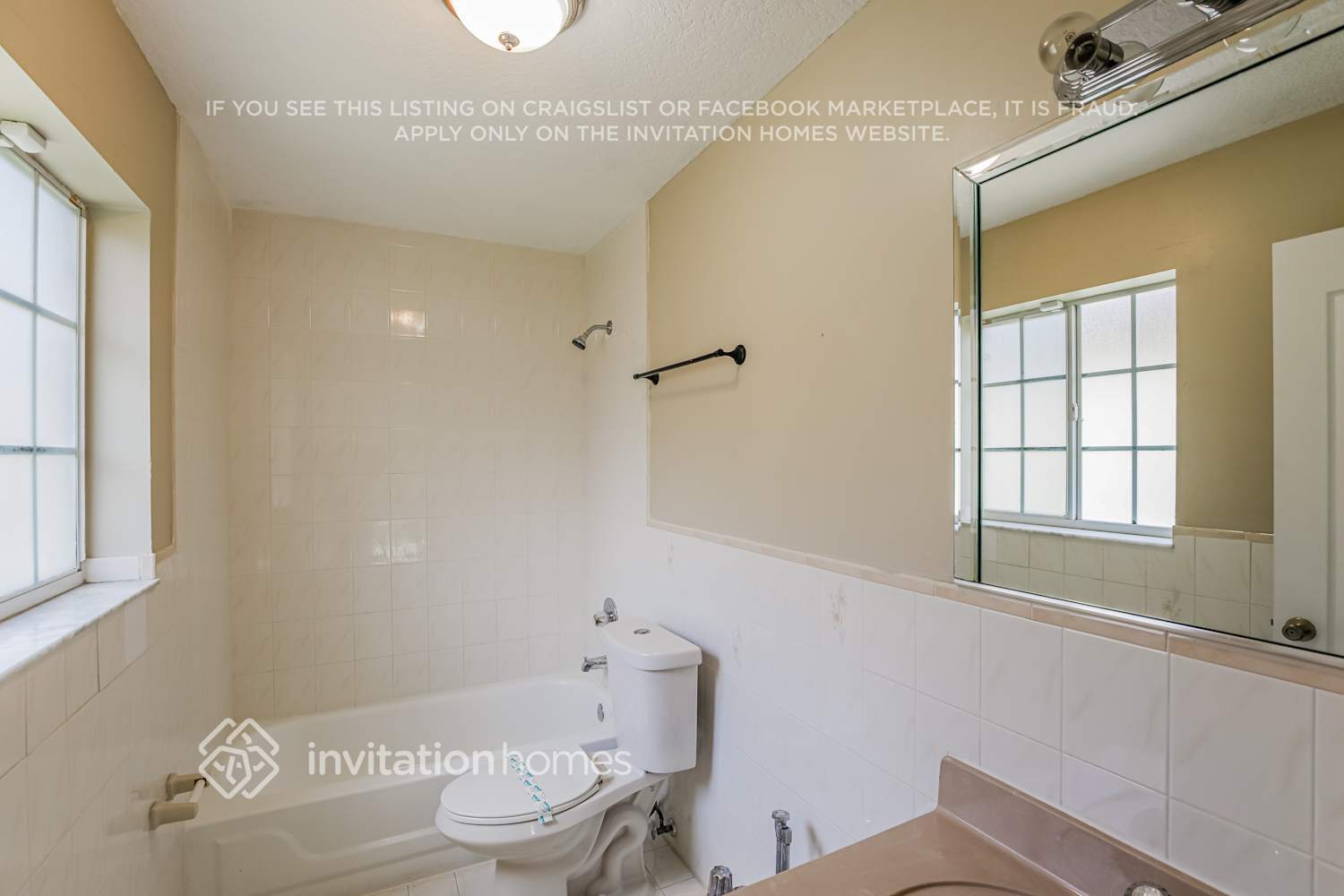 Building Photo - 17184 SW 143rd Pl