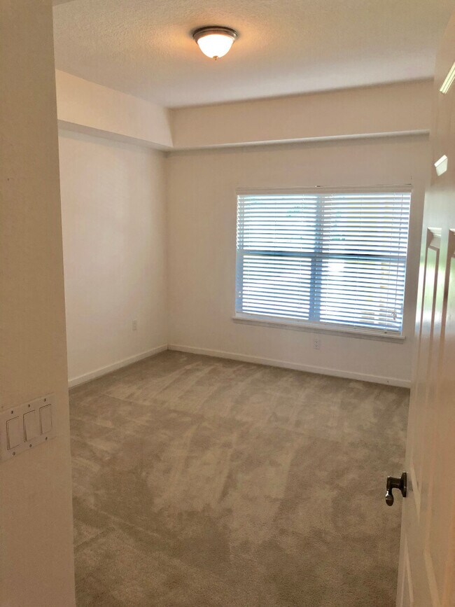 1800 Nebraska Ave 1800 Nebraska Ave Fort Pierce FL 34950 Apartment