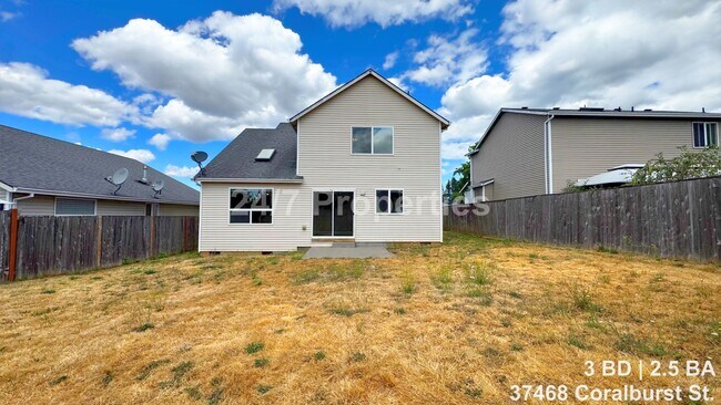 Building Photo - Remodeled 3 BD | 2.5 BA Home - Sandy