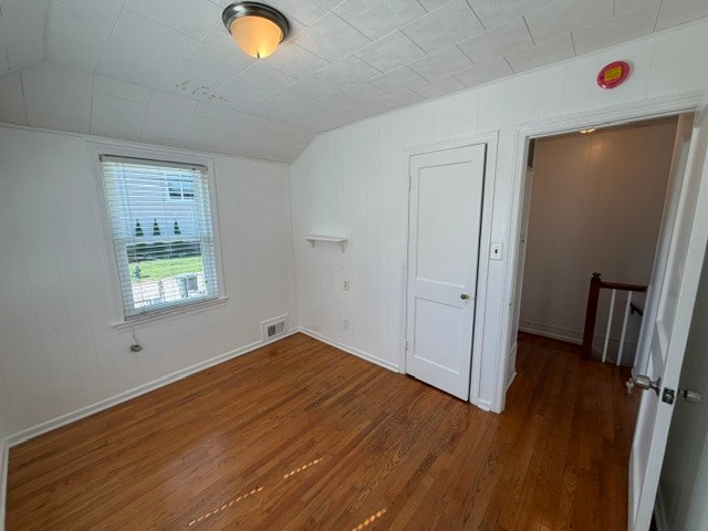 Building Photo - 639 Emerson St NE