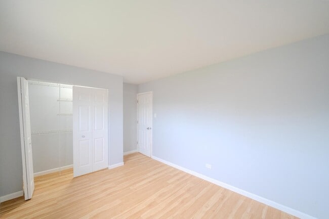 Building Photo - 12111 S Justine St