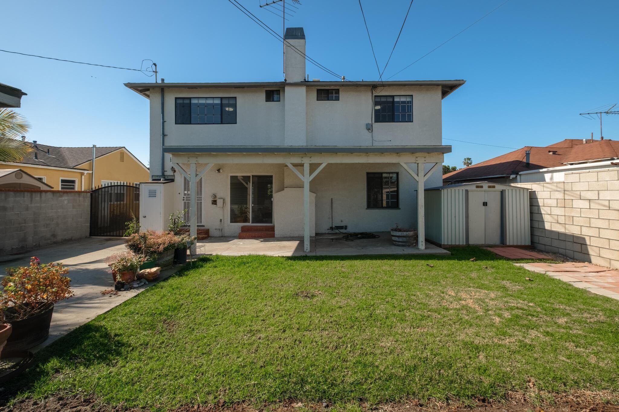 Building Photo - 15202 Florwood Ave