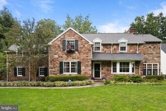 Building Photo - 507 Meadowbrook Cir