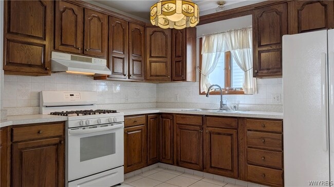 Building Photo - 88 Commonwealth Ave