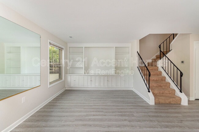 Building Photo - 1746 Dogwood Dr