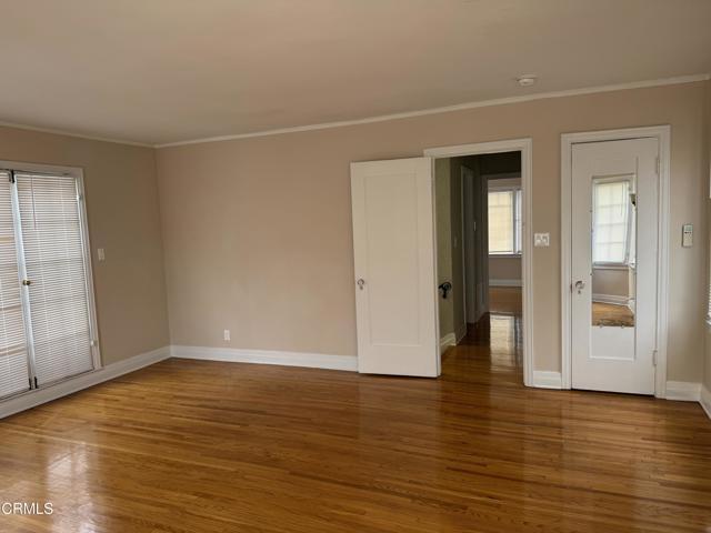 Building Photo - 920 Summit Dr