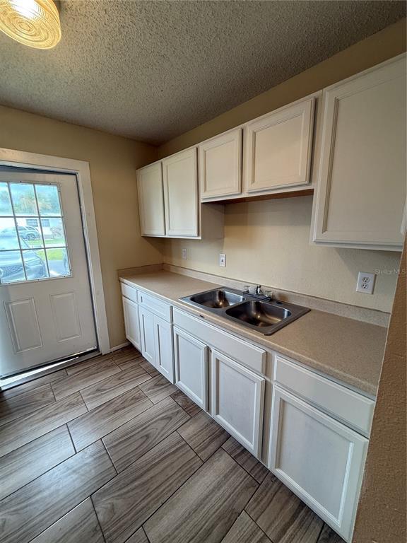 Building Photo - 2744 Botts Landing Rd