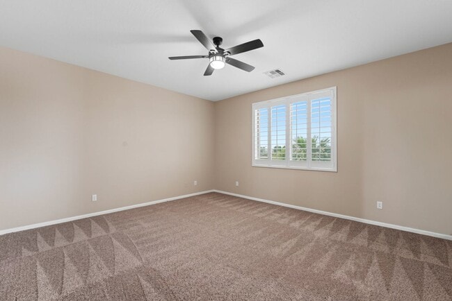 Building Photo - 21338 N Cecil Ct