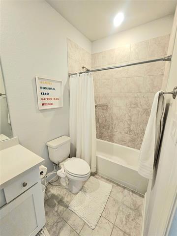 Building Photo - 1428 Huckleberry St