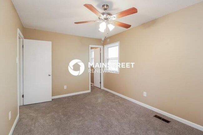 Building Photo - 3 Bedroom Pet-Friendly Home in Jamestown, NC with Main Street Renewal