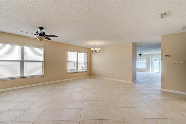 Building Photo - 154 Bristol Forest Trail