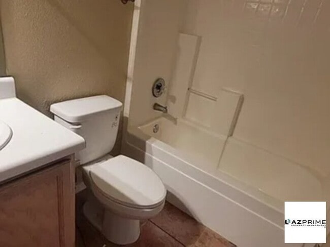 Building Photo - W Campana Dr