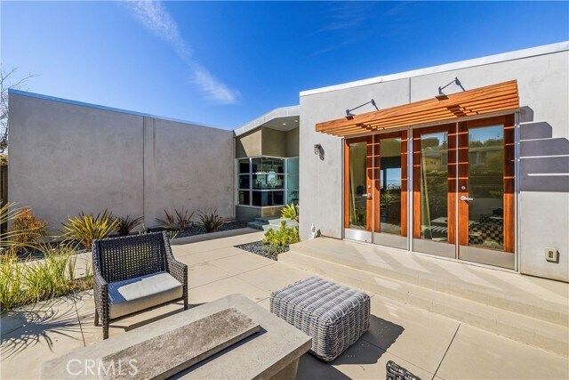 Building Photo - 409 C. Mayor