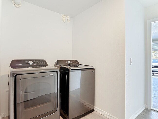 Building Photo - Brand New Home in North Port *3 Bedrooms &...