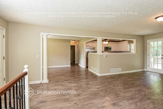 Building Photo - 2433 Westland Way
