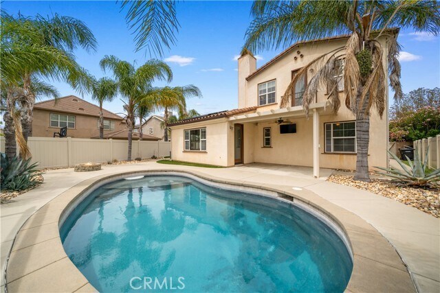 Building Photo - 46239 Lone Pine Dr
