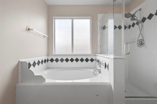 Building Photo - 18534 Burgundy Sky Way