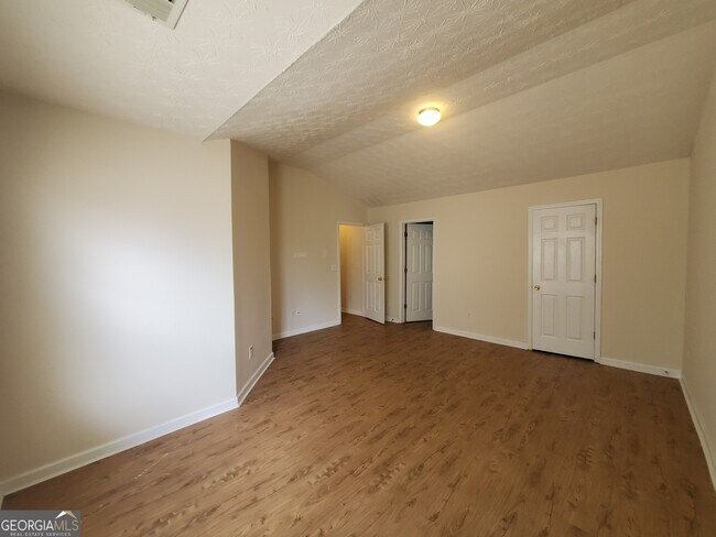 Building Photo - 1592 Thornwick Trace