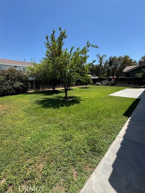 Building Photo - 33618 Iris Ln