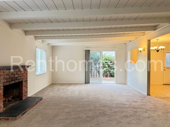 Building Photo - 5281 Constitution Rd