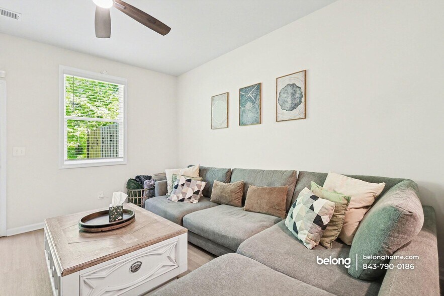 Building Photo - 203 Norse Crk Dr