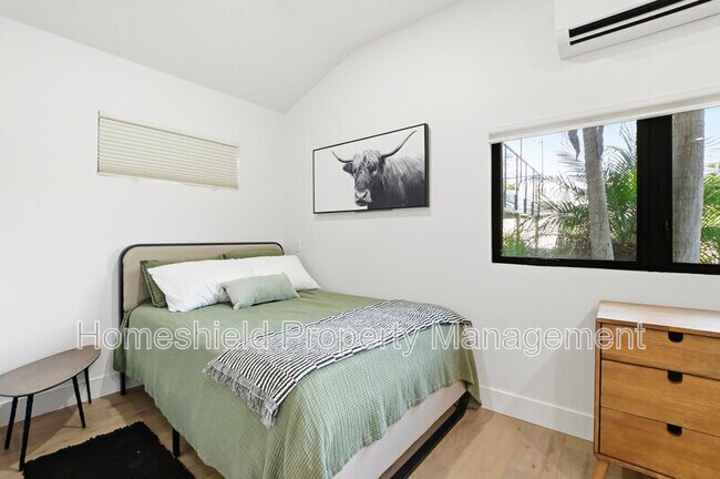 Building Photo - 3704 Wilcox St