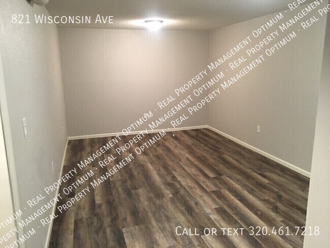 Building Photo - 821 Wisconsin Ave