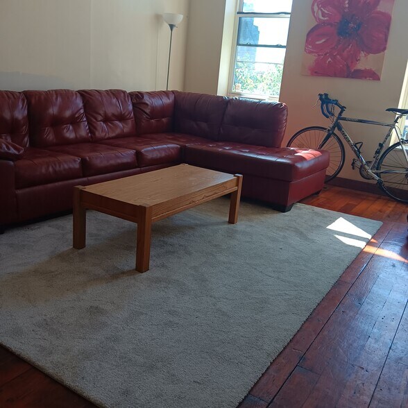 Building Photo - 2214 Auburn Ave