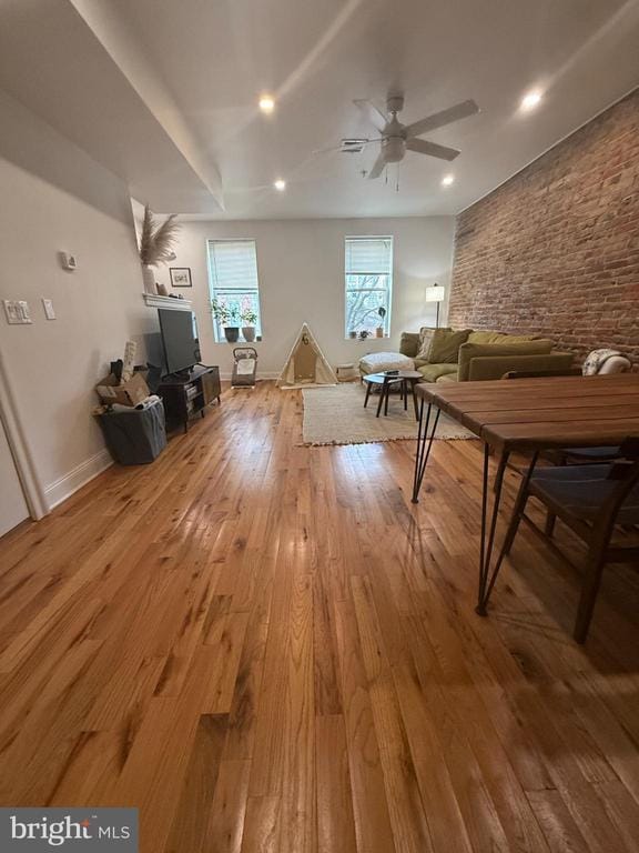 Building Photo - 2005 N Mascher St