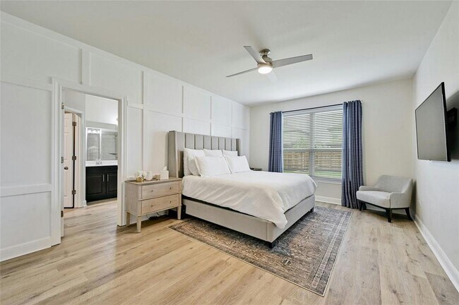 Building Photo - 1917 Gabrielles Way