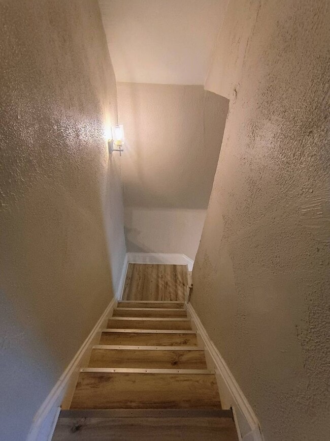 Building Photo - Charming 4-Bedroom Home in Harambee