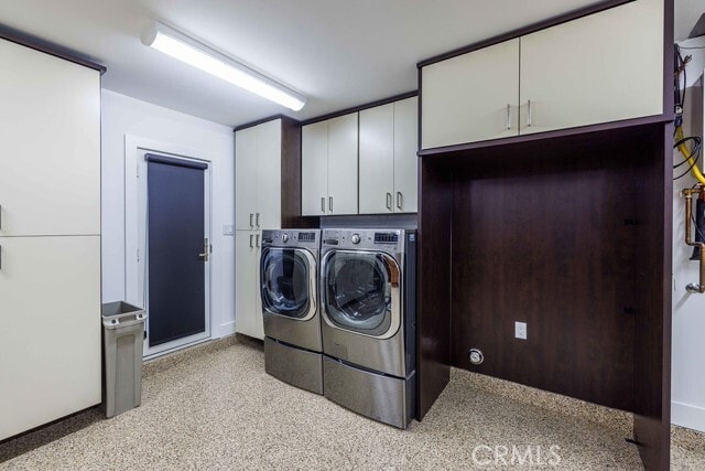 Building Photo - 5672 Rich Hill Way