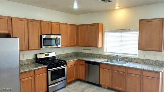 Building Photo - 6782 Granite River Ln
