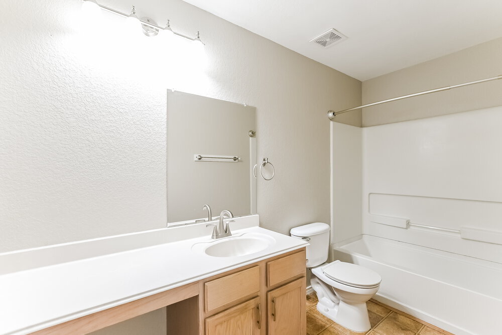 Building Photo - 12510 Aarons Way Dr