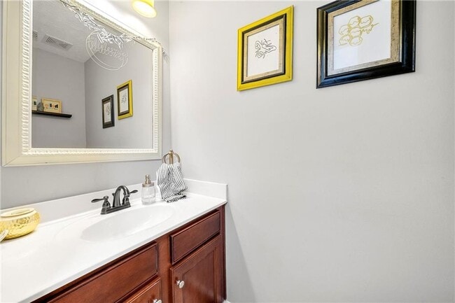 Building Photo - Beautiful Open Ranch Home in Reid Plantation Community!