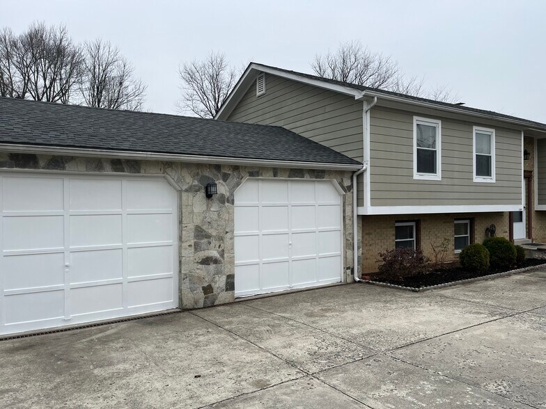 Building Photo - 7209 Needwood Rd