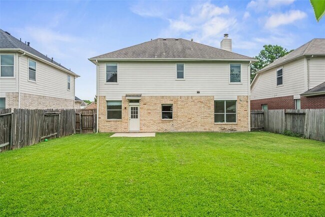 Building Photo - 11019 Avery Trace Ct