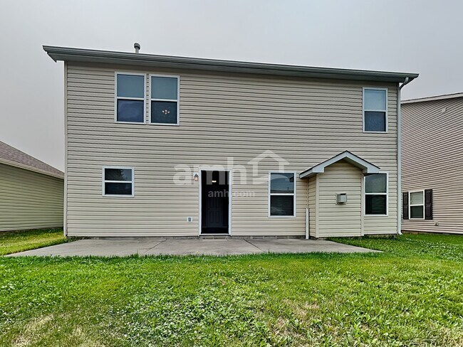 Building Photo - 10660 Brighton Knoll Pky N