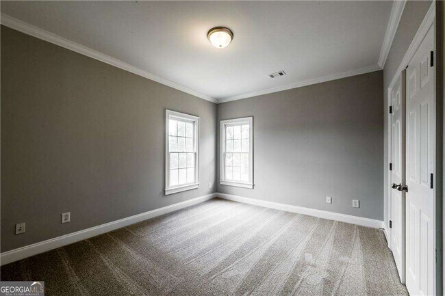 Building Photo - 775 Cooper Farm Way