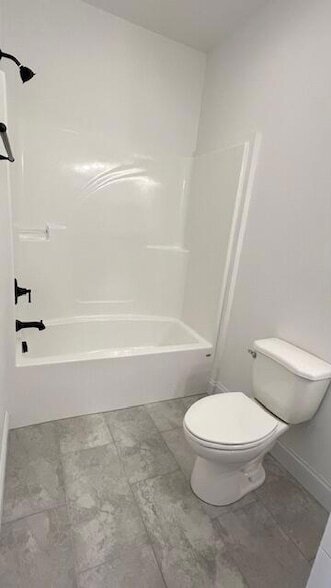 Building Photo - 1913 Cypress Ln