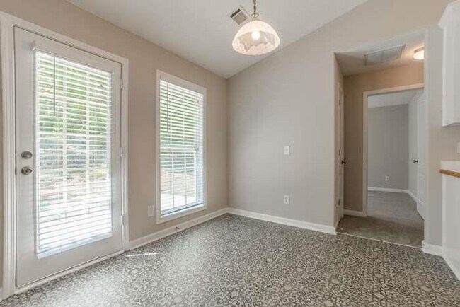 Building Photo - 1420 Jefferson Walk Cir