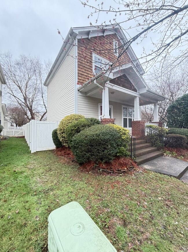 Building Photo - Charming 3-Bedroom Home – Walking Distance to Birkdale Village!