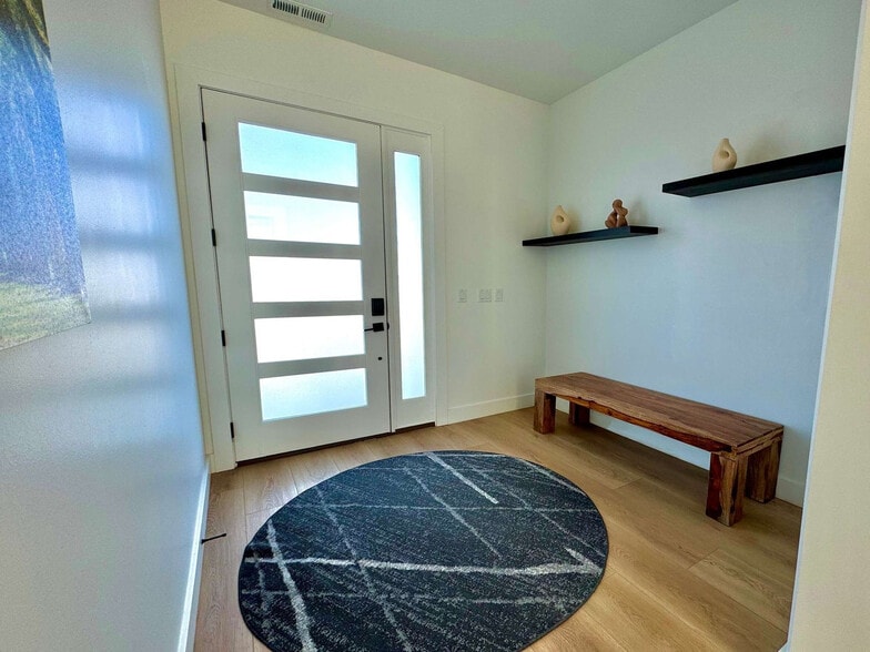 Building Photo - 40 Wedge Way