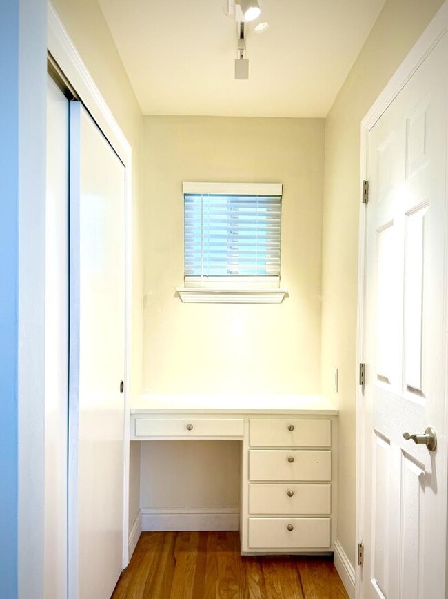 Building Photo - 673 Georgia Ave