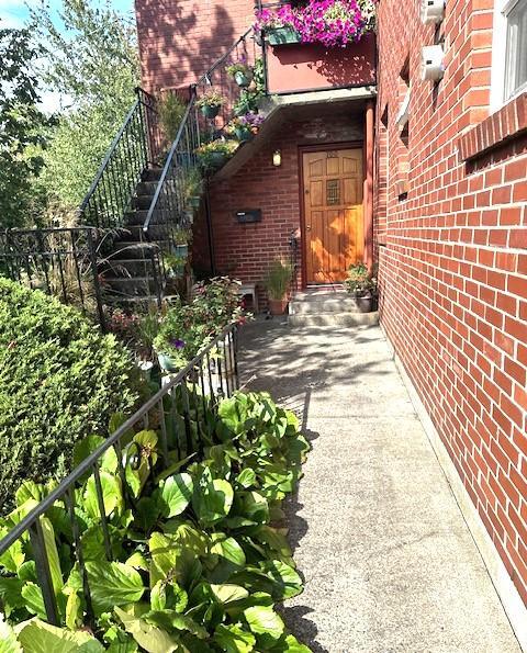 Building Photo - 2 bedroom in Seattle WA 98103