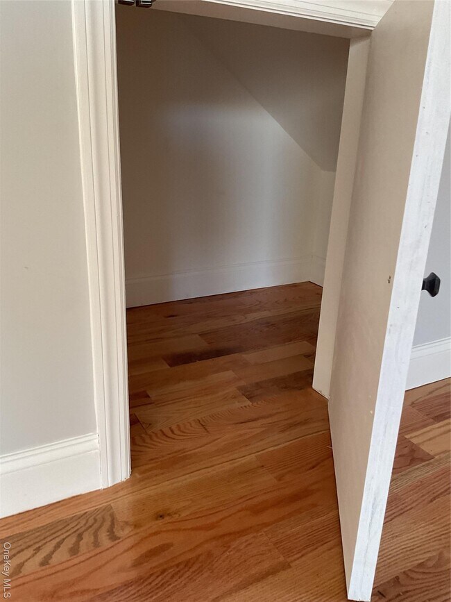 Building Photo - 46 S 12th Ave