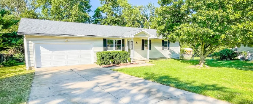Building Photo - 202 S Poplar Ct