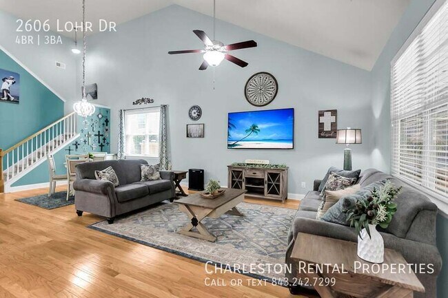 Building Photo - 2606 Lohr Dr