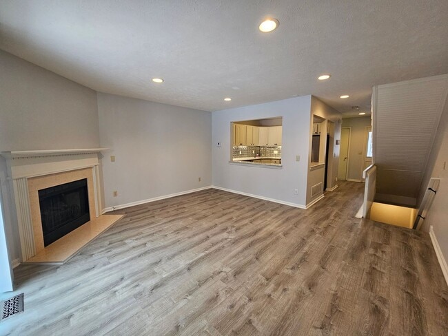 Building Photo - Streetsboro 2 Bedroom 2.5 Bath Condo