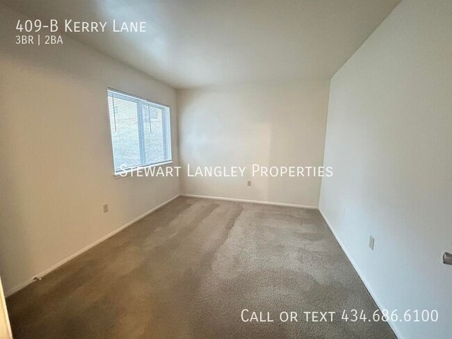 Building Photo - 409-B Kerry Lane-